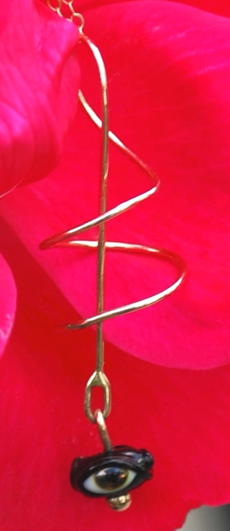 swirl jinx pendant re-F1